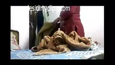 Hidden free porn cam video of desi aunty