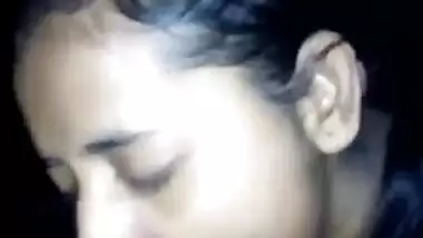Hungry desi XXX slut gives a wet blowjob to her best friend MMS