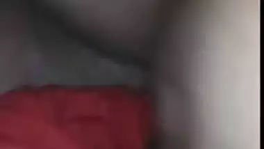 Horny Desi housewife spreads legs and welcomes XXX dick inside twat