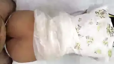 The virgin girl asked to fuck her pussy after seeing her tuition teacher's thick cock
