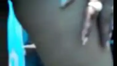 Busty Bengali housewife nude MMS selfie video