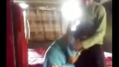 Indian sexy video of a horny guy enjoying and seducing a sexy milf