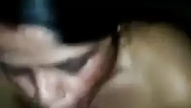 Horny Desi Bhabhi sucking dick like a pro