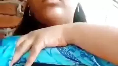 Indian nude girl from Hyderabad shows her big boobs