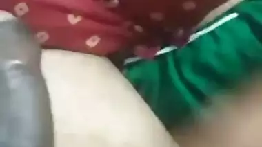 Bhabhi Devar alone at home handjob sex